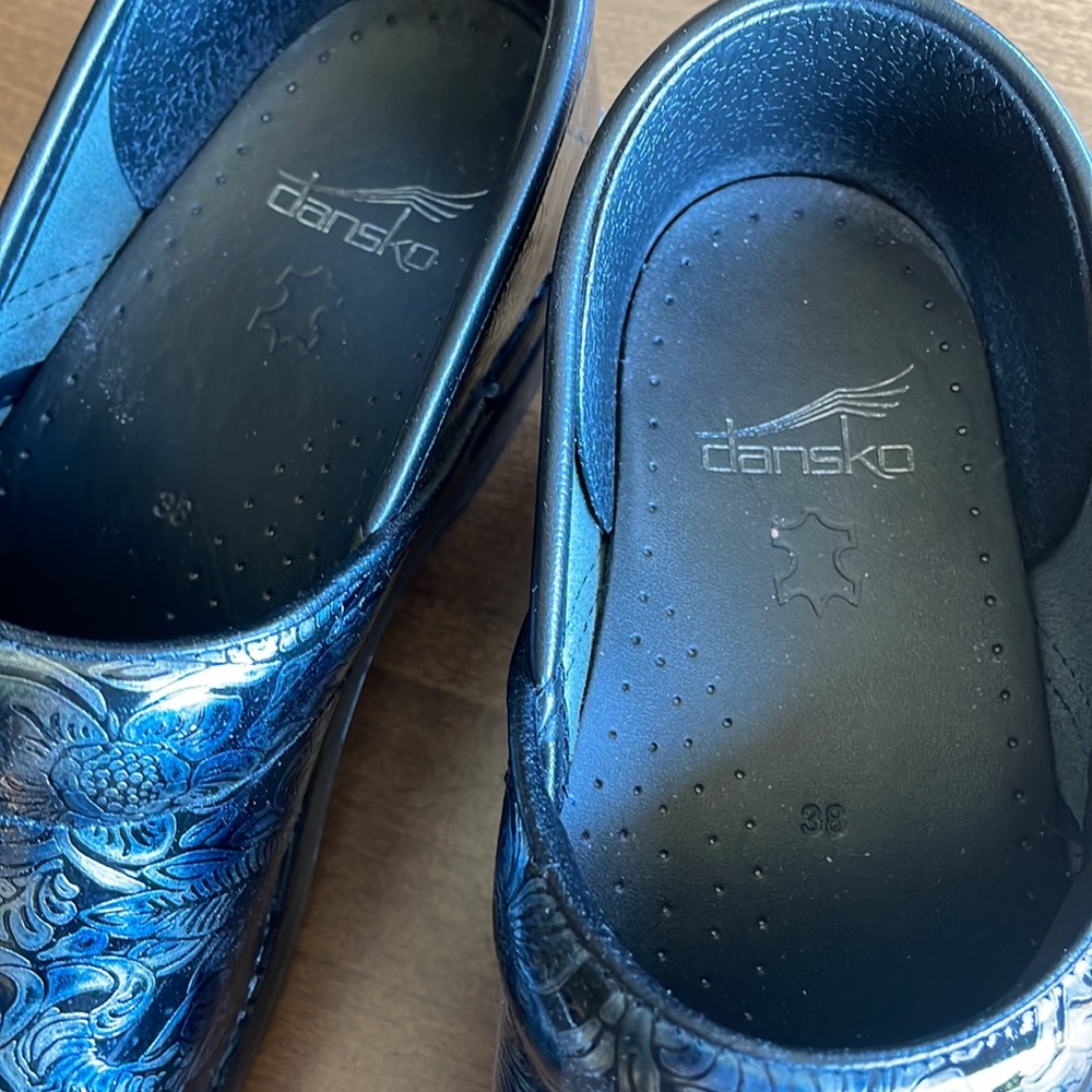 Dansko Clogs Size Eu 38 - image 2